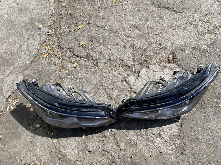 Far VW Golf 8 2020 - 2023 Faruri stanga dreapta Matrix