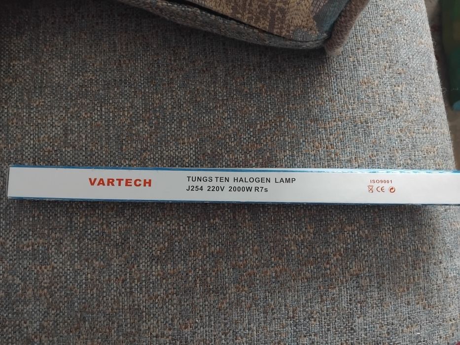 Галогенная лапочки vartech tungsten halogen lamp j254 220v 2000w R7s