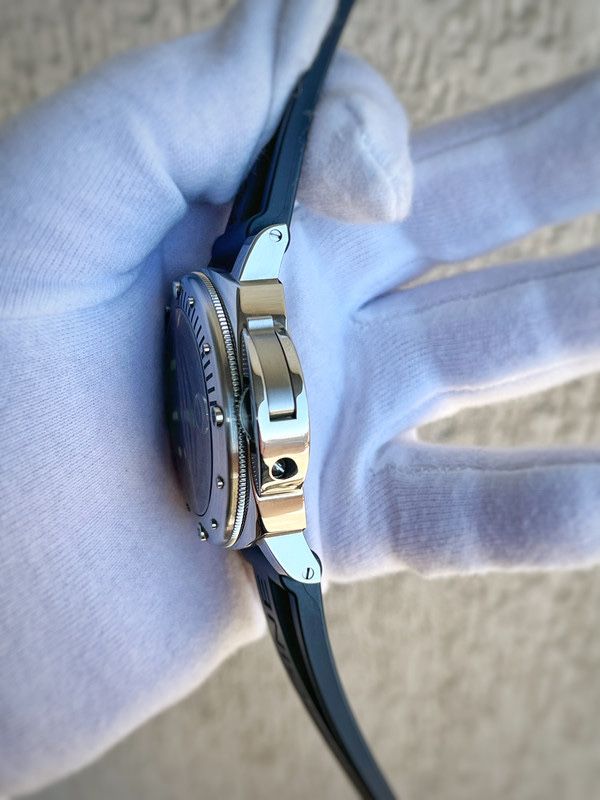 Panerai Luminor Submersible PAM01024