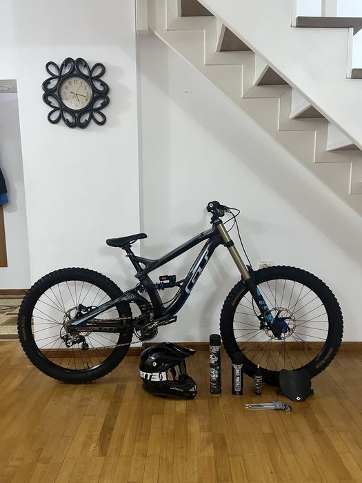 Bicicleta Dh GT fury