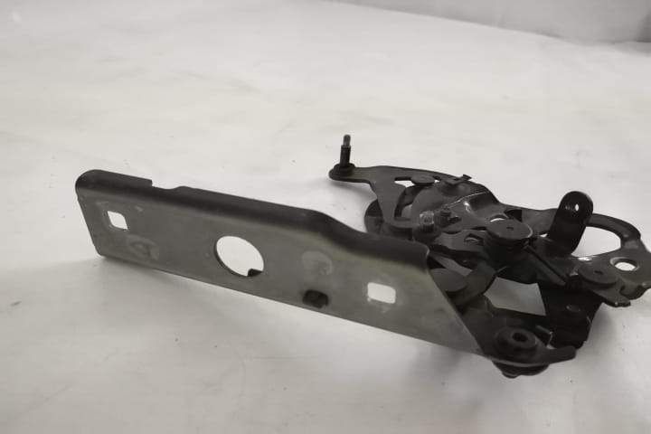 Balama Capota Stanga Originala In Stare Buna Audi  Q7  4M [facelift] [