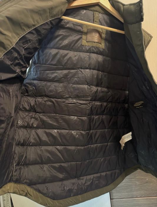 Vesta Massimo Dutti cu puf si pene verde