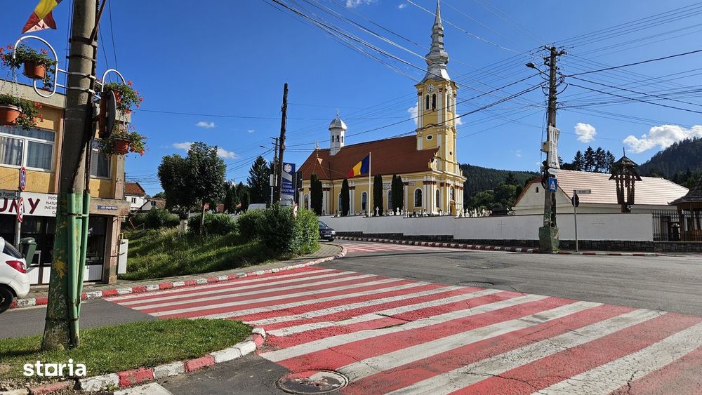 Apartament 2 Camere Săcele – Etaj 2, Bloc Izolat, Cheile la Agenție!