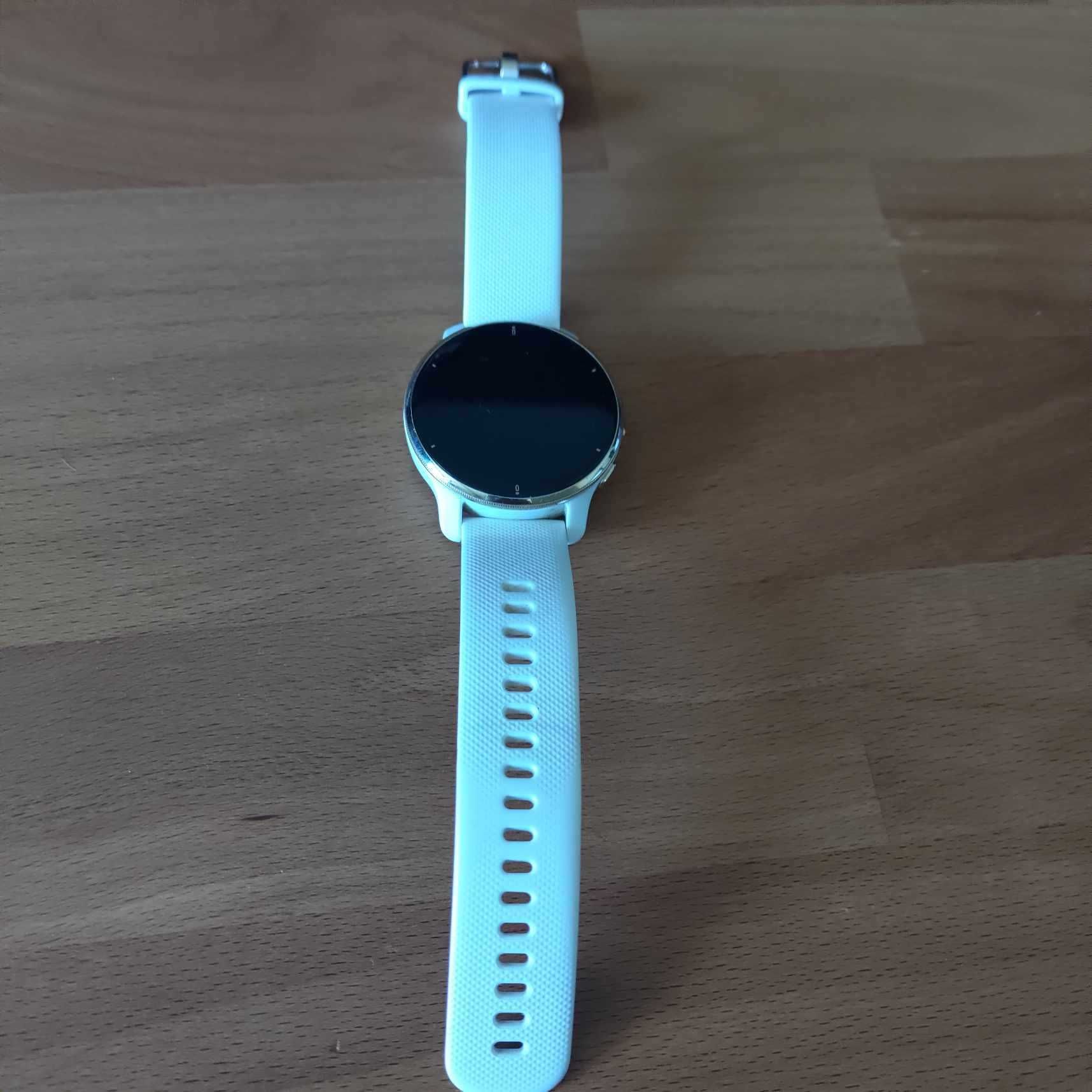 Garmin Venu 2 Plus, Ivory/Cream