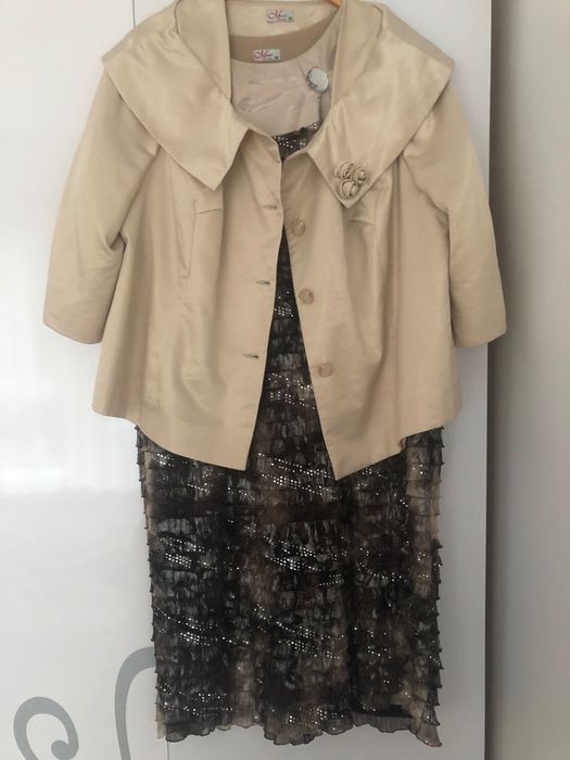 Costum dama mărime 52- culoare crem, rochie și sacou