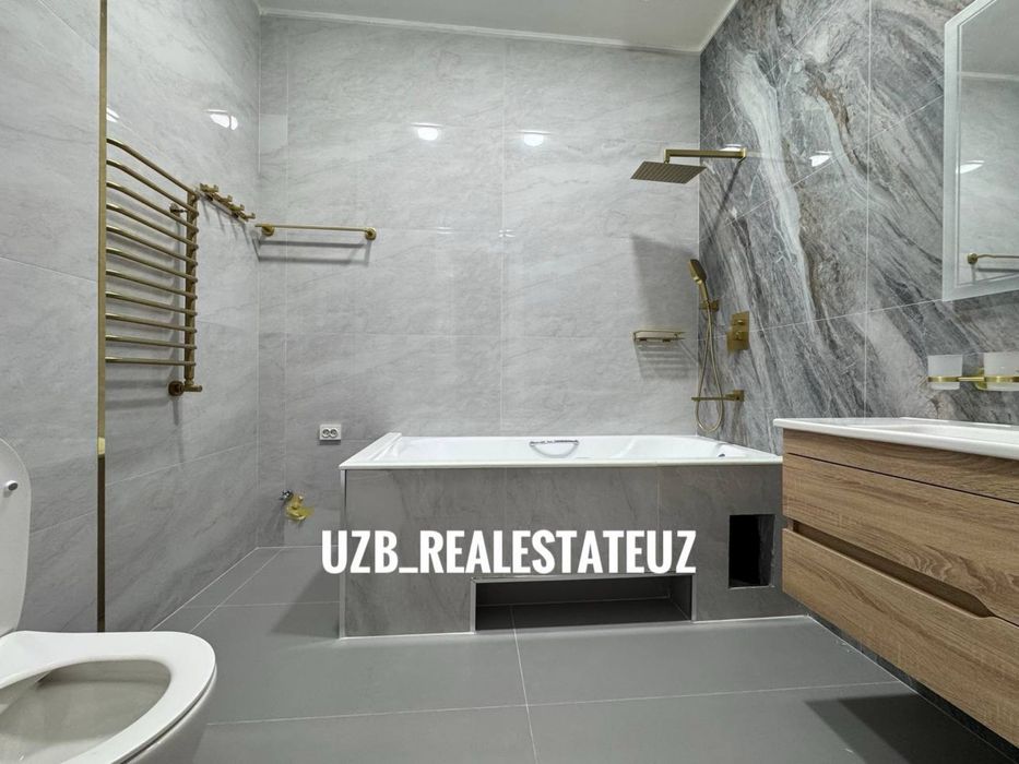 Ор-р: Рабочий городок Продается Новый Евро Дом!!! 3.соток 430м2