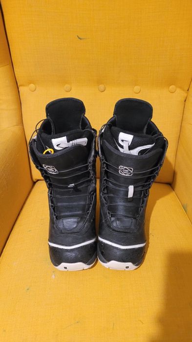Placa snowboard Firefly 149 + legaturi Burton + boots burton 40.5