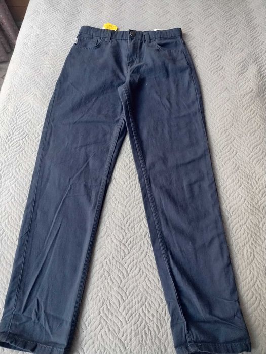 Нови панталони 12 - 13 г. TERRANOVA