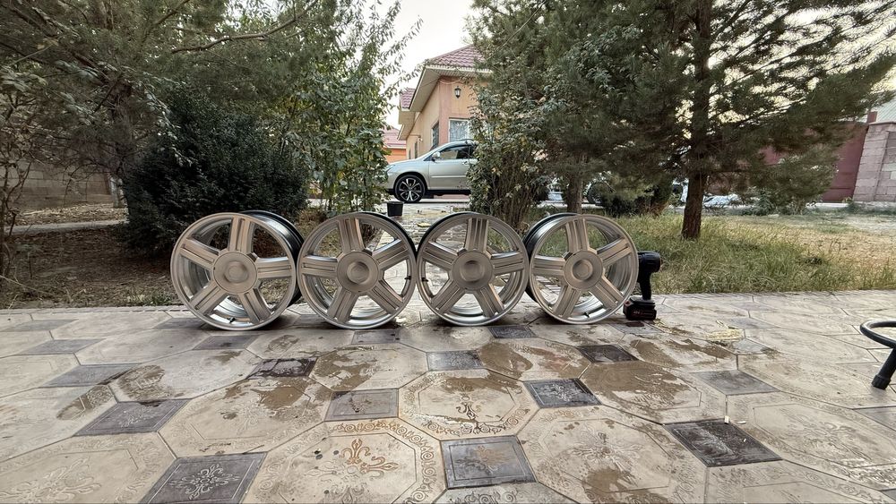 Торус R16 почти новый диска,