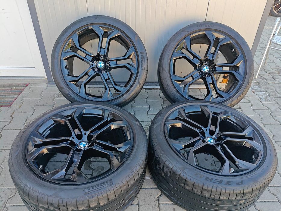 Jante bmw x5.  21