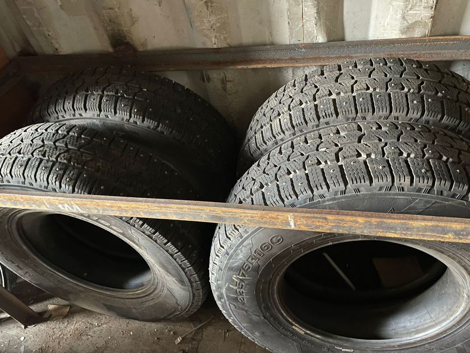 Продам резину KAMA ALGA LT R16 С шипы