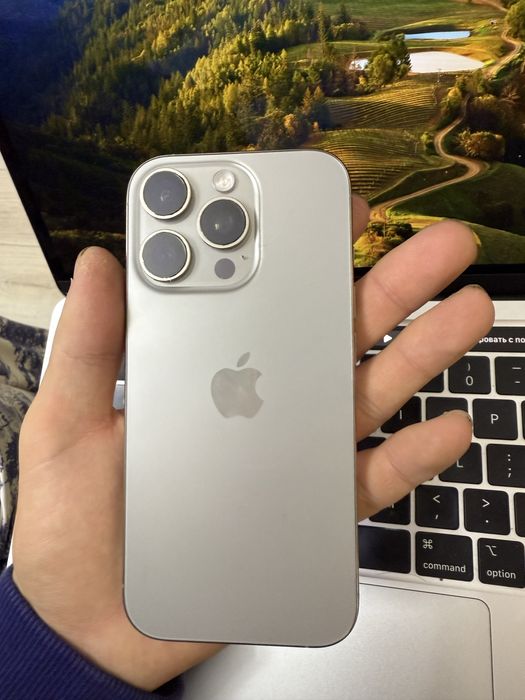 Apple 16 pro 256