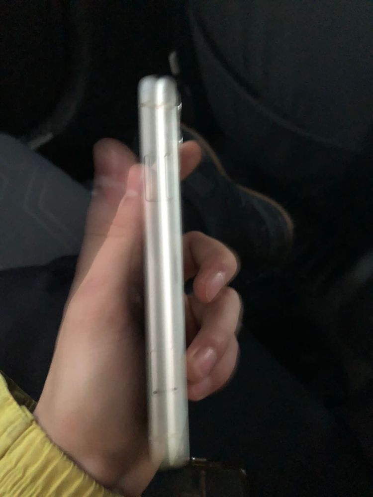 iPhone 11 128 гб 80%