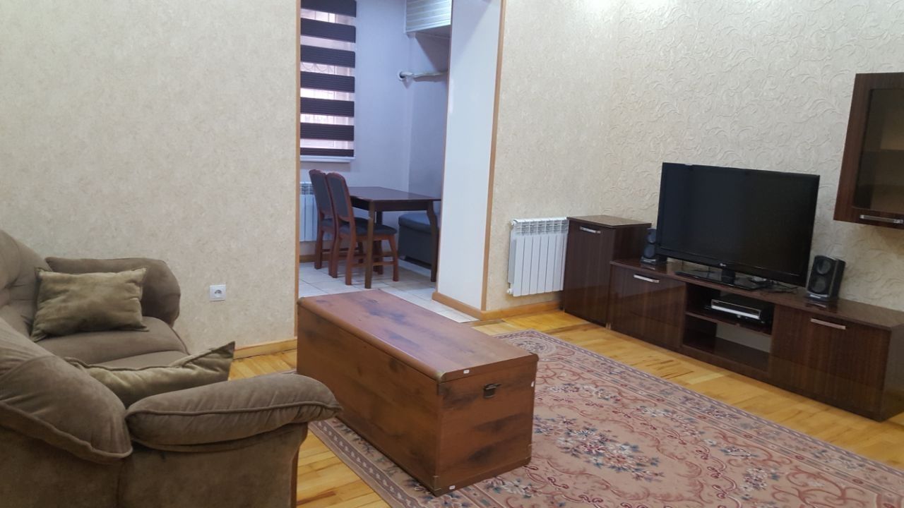 Аренда квартиры, ул. Афросиаб, 3/1/4