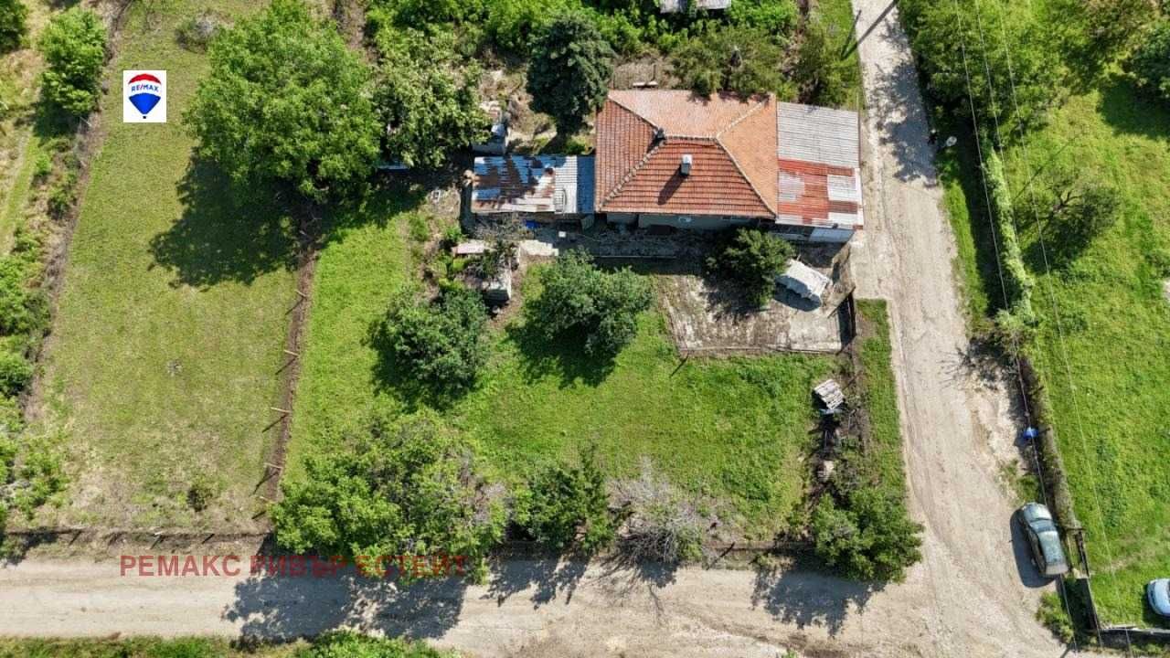 Продава се Къща в с. Тръстеник, Област Русе - 65 кв.м за 459 €/кв.м - Снимка #1