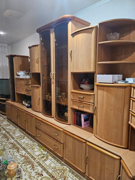 Продаи Стенку в зал