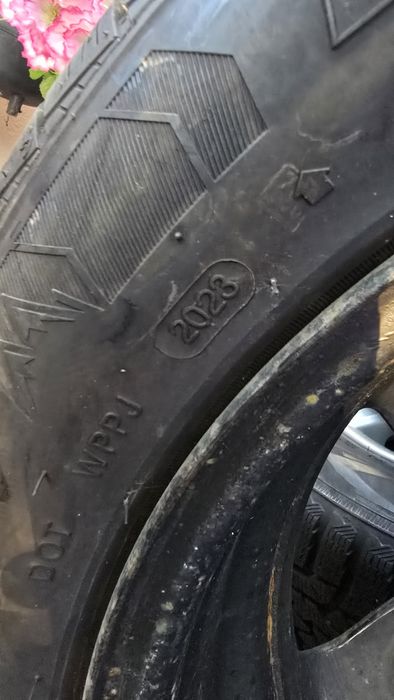 Roti structurate iarna 205 55 r16 sandero logan dokker lodgy