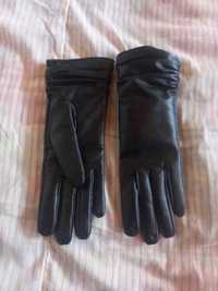 Янги Кожаные перчатки