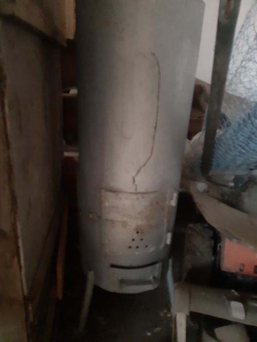 Sobă pe lemne și gaz