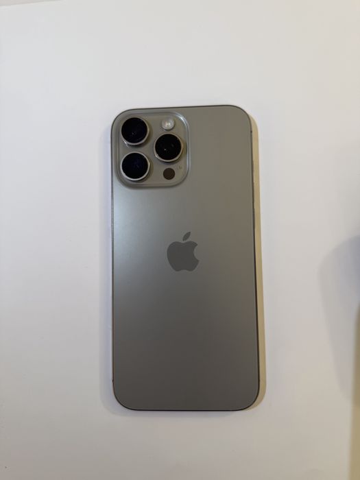 iPhone 16 Pro Max – 1TB – Natural Titanium