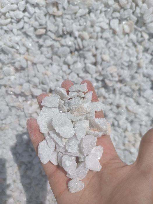 Мраморная крошка мозайка сечка мраморная песок Мел имулмия шпакилопка