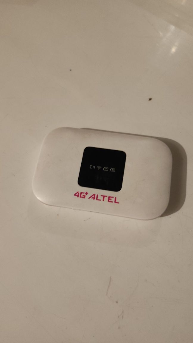 Продам Алтел роутер