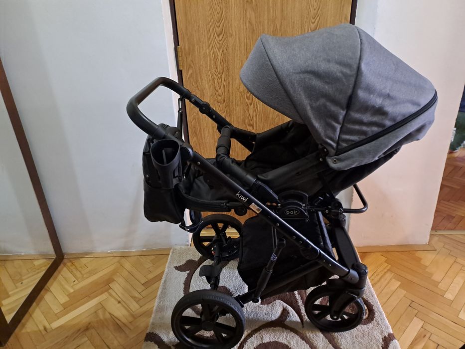 Vând cărucior 2în1 bair kiwi