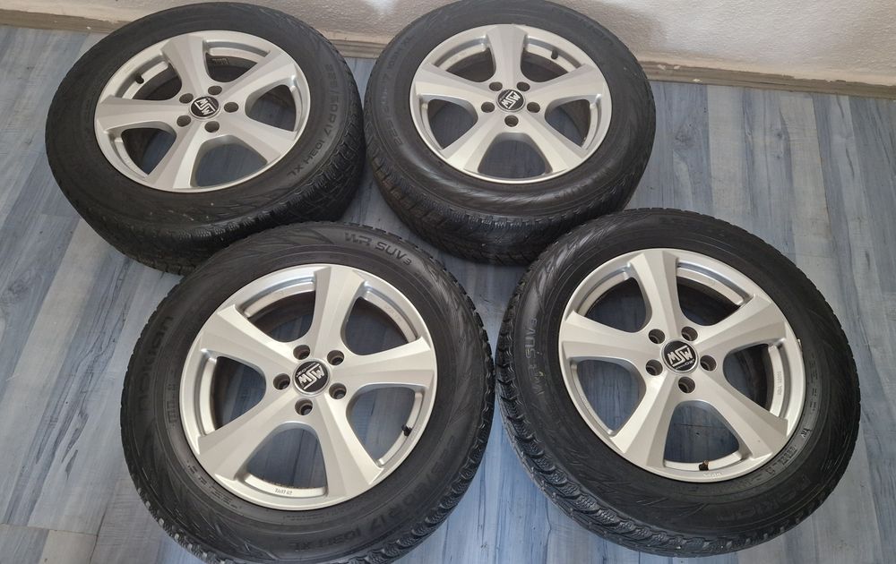 Jante OZ R17~Cauciucuri iarna 225 60 r17~Nokian