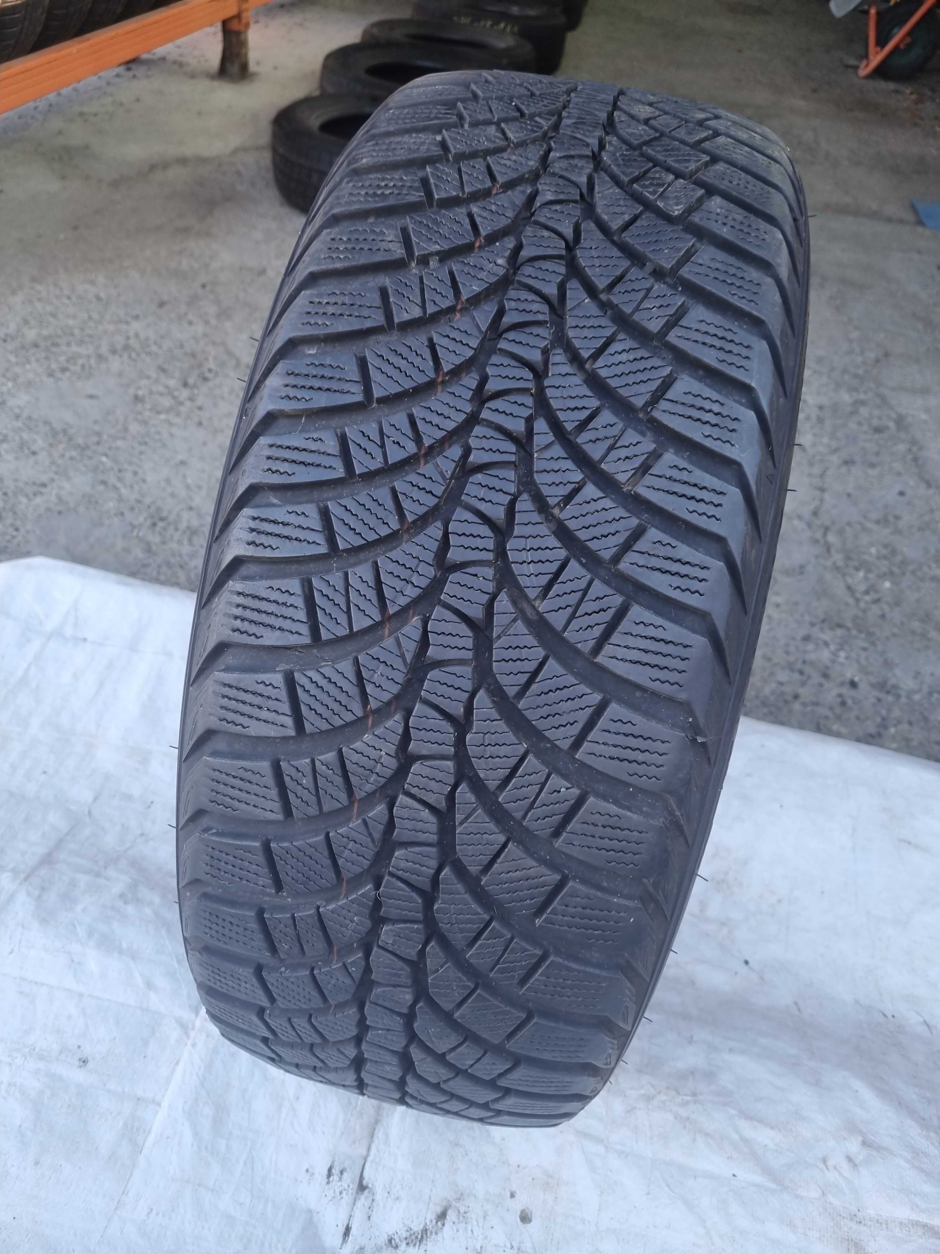 Anvelopa 245 50 18 KUMHO WinterCraft WP 71 Iarna Dot 2021  1 Bucata