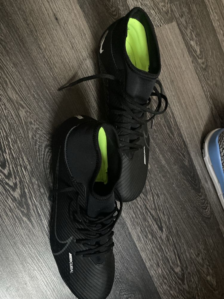 Ghete de fotbal Nike,marime 45.5