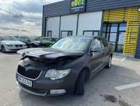 Dezmembrez / Dezmembrari / Piese / Accesorii Skoda superb 2 2009 2.0 tdi cbbb dsg lqt stanga bixenon