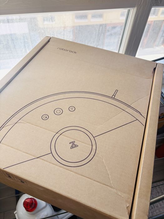 Продам робот пылесос Роборок