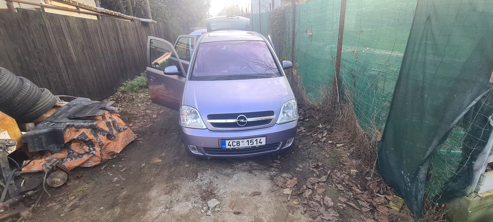 Vand opel meriva in stare buna