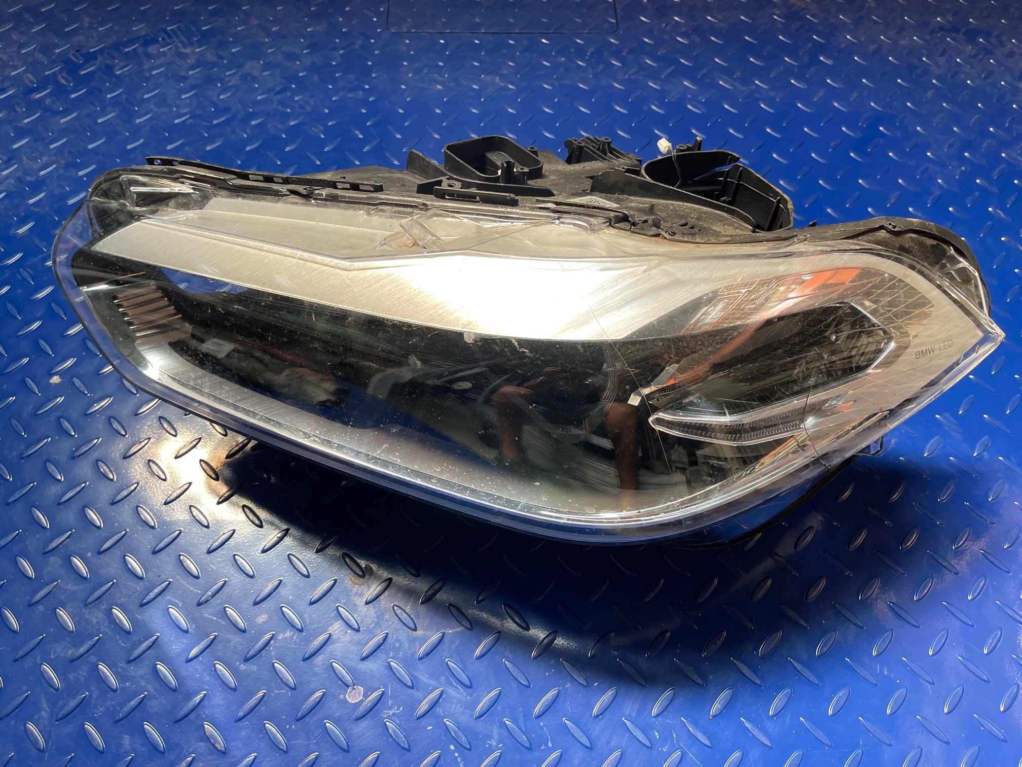 far stanga Full Led pentru BMW X2 F39 cu defect