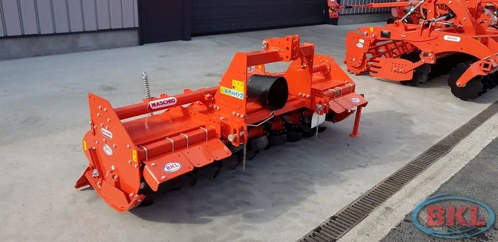 Maschio U 155  180  205  230 *** Profesionala, Grup mare, Adancime 22cm,Super pret,