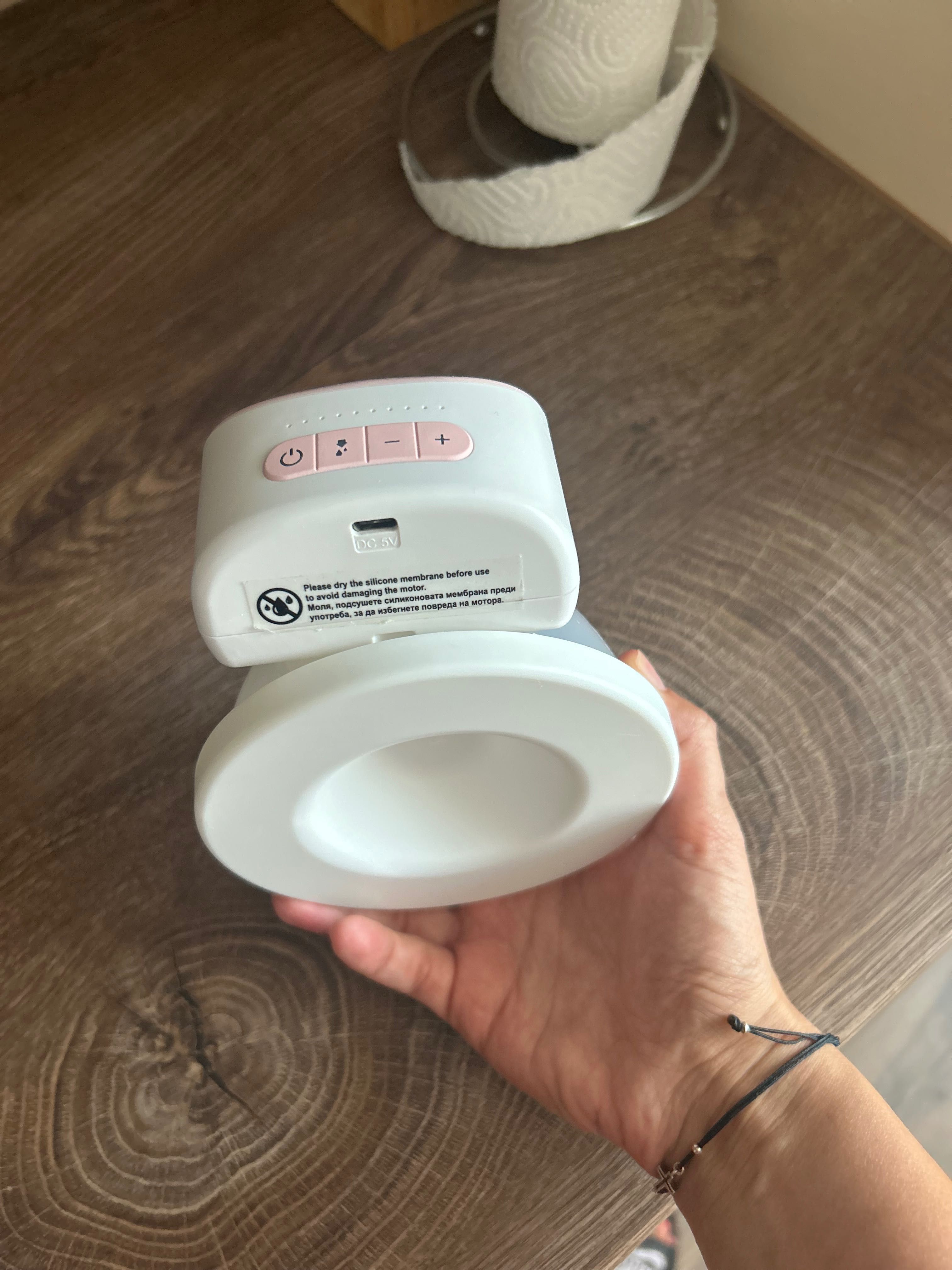 Lorellu handsfree помпа за кърма