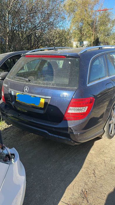 Dezmembrez Mercedes C-Class W204 2012 Break 2.2