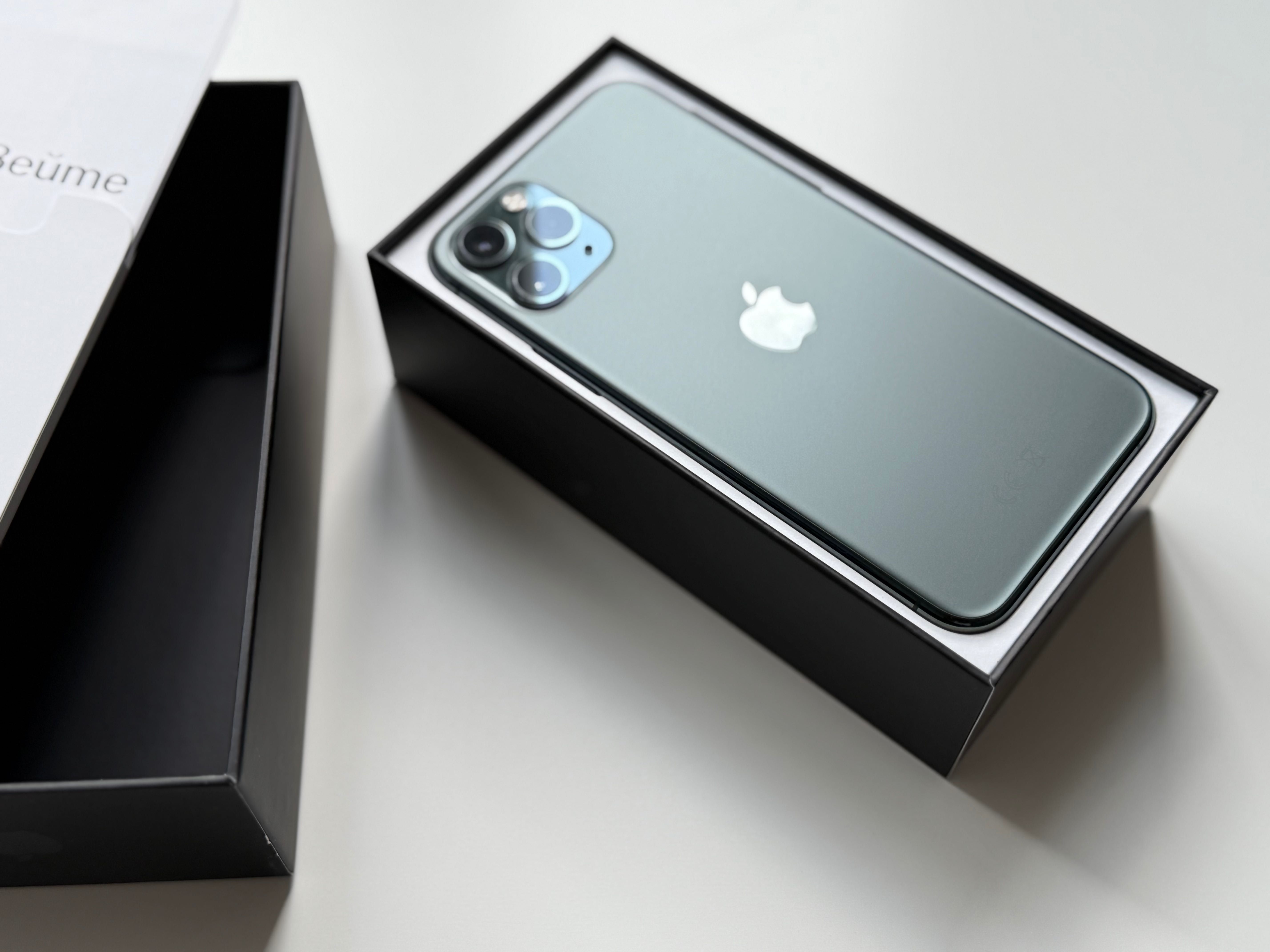 iPhone 11 Pro Midnight Green, 64GB