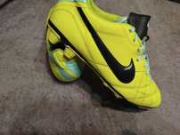 Nike-бутонки 42-43 номер