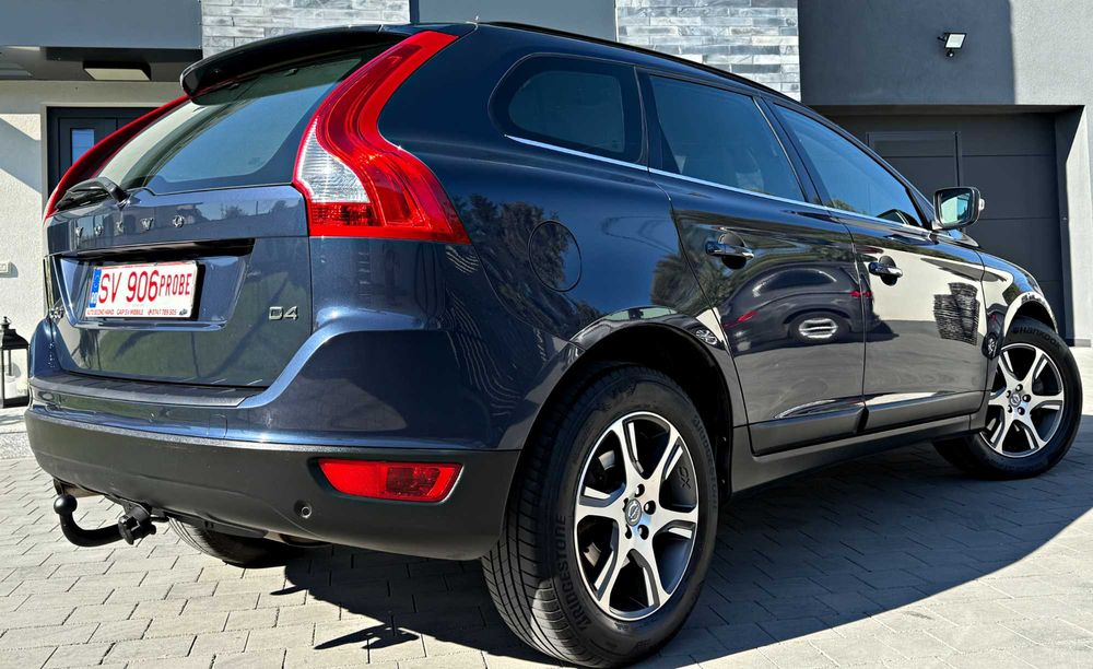VOLVO XC60 2013 2.0D LUXURY 220000KM