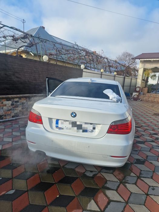 Vând BMW E60 520i FACELIFT