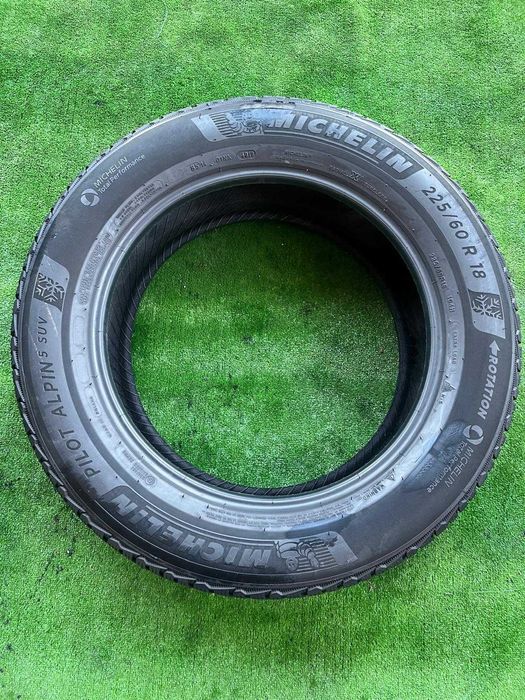Anvelope Iarna 225/60/18 Michelin