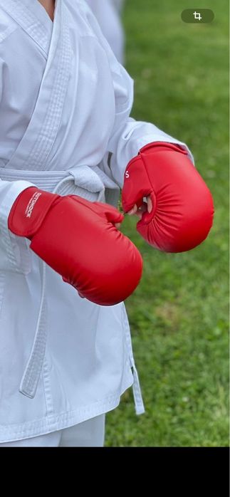 Manusi de protectie Kumite - Mitene Karate (rosii) M si L