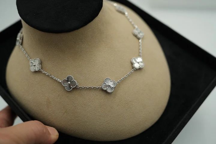 Сребърно колие с детелини 925 Ван Клииф Van Cleef Arpels Alhambra