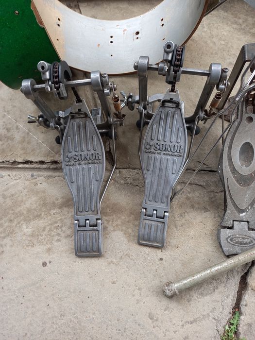 Барабани на части