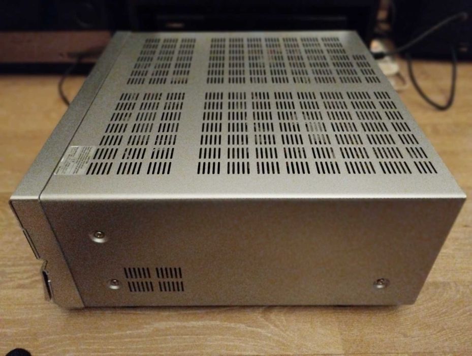 Receiver AV 9.2 ONKYO TX-NR3007 cu probleme, cititi anuntul