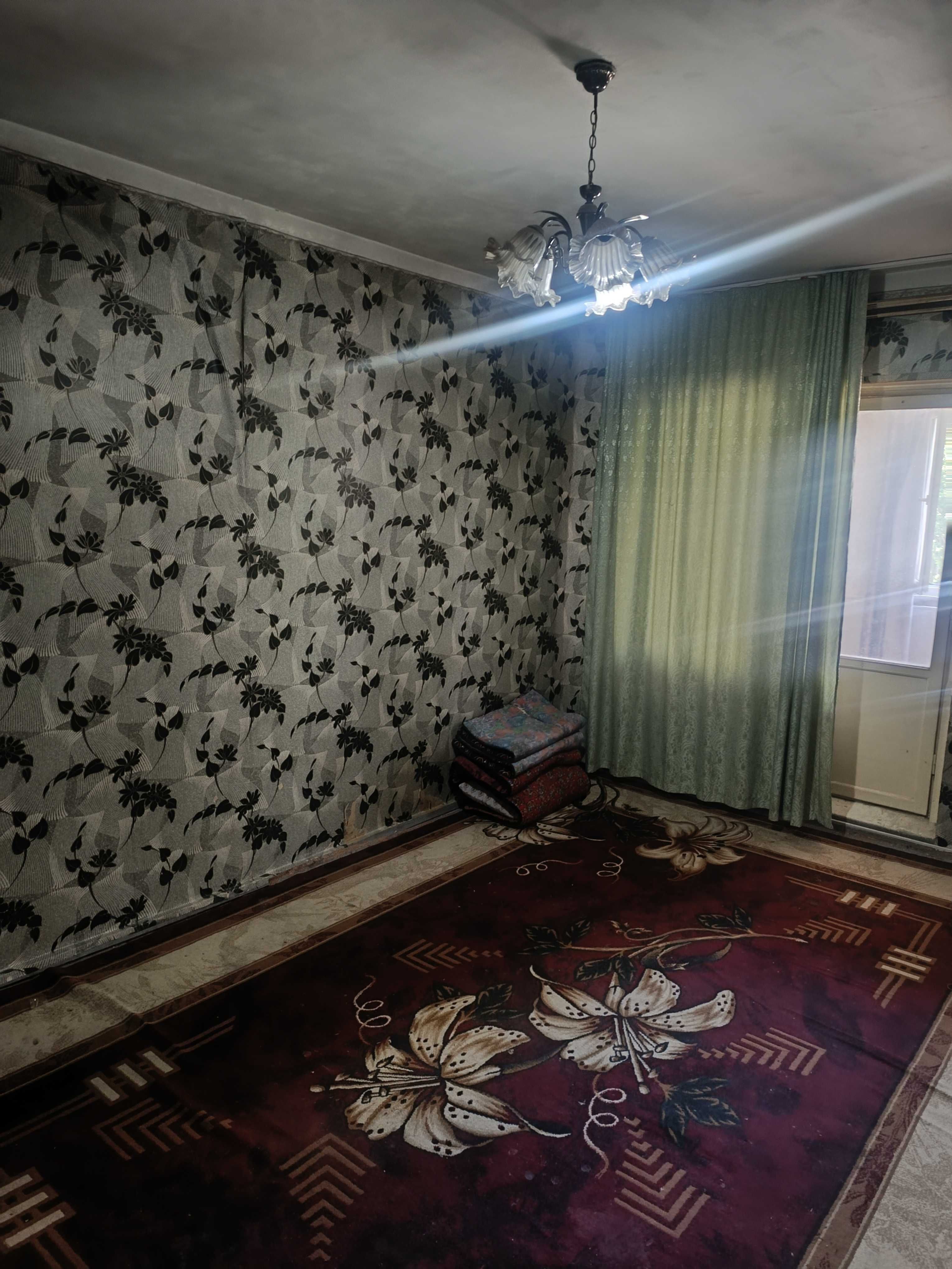 СВОЯ срочно продам Юнусабад 16, 4/2/5, улучшенка