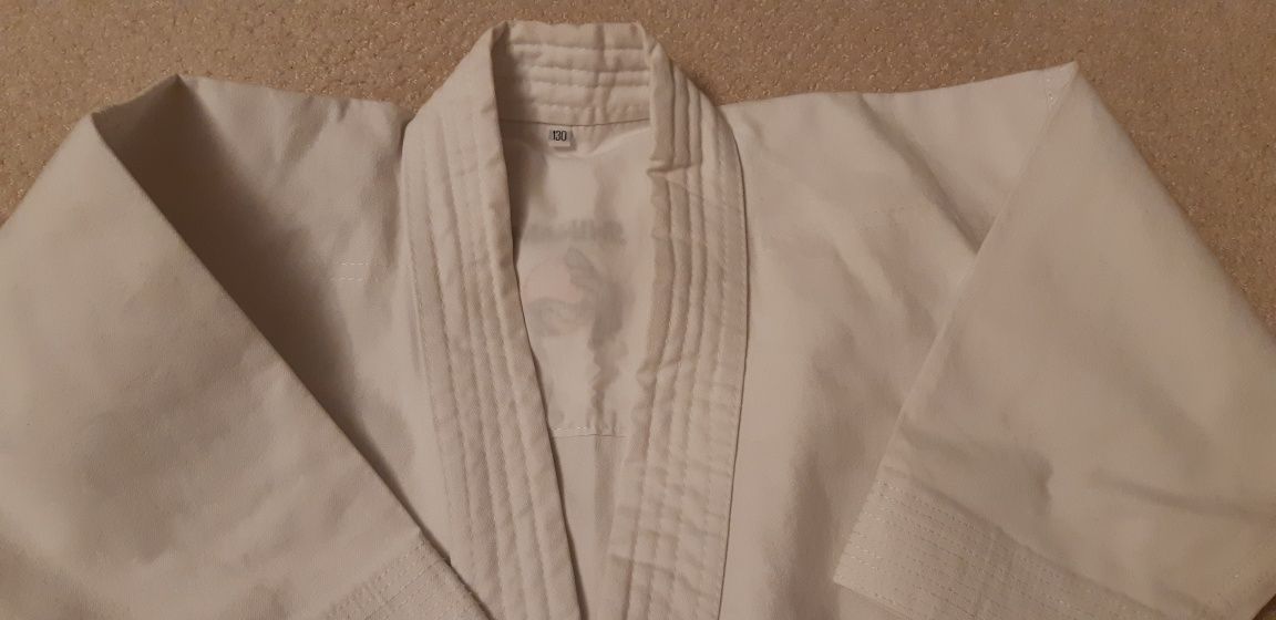 Kimono Karate 130