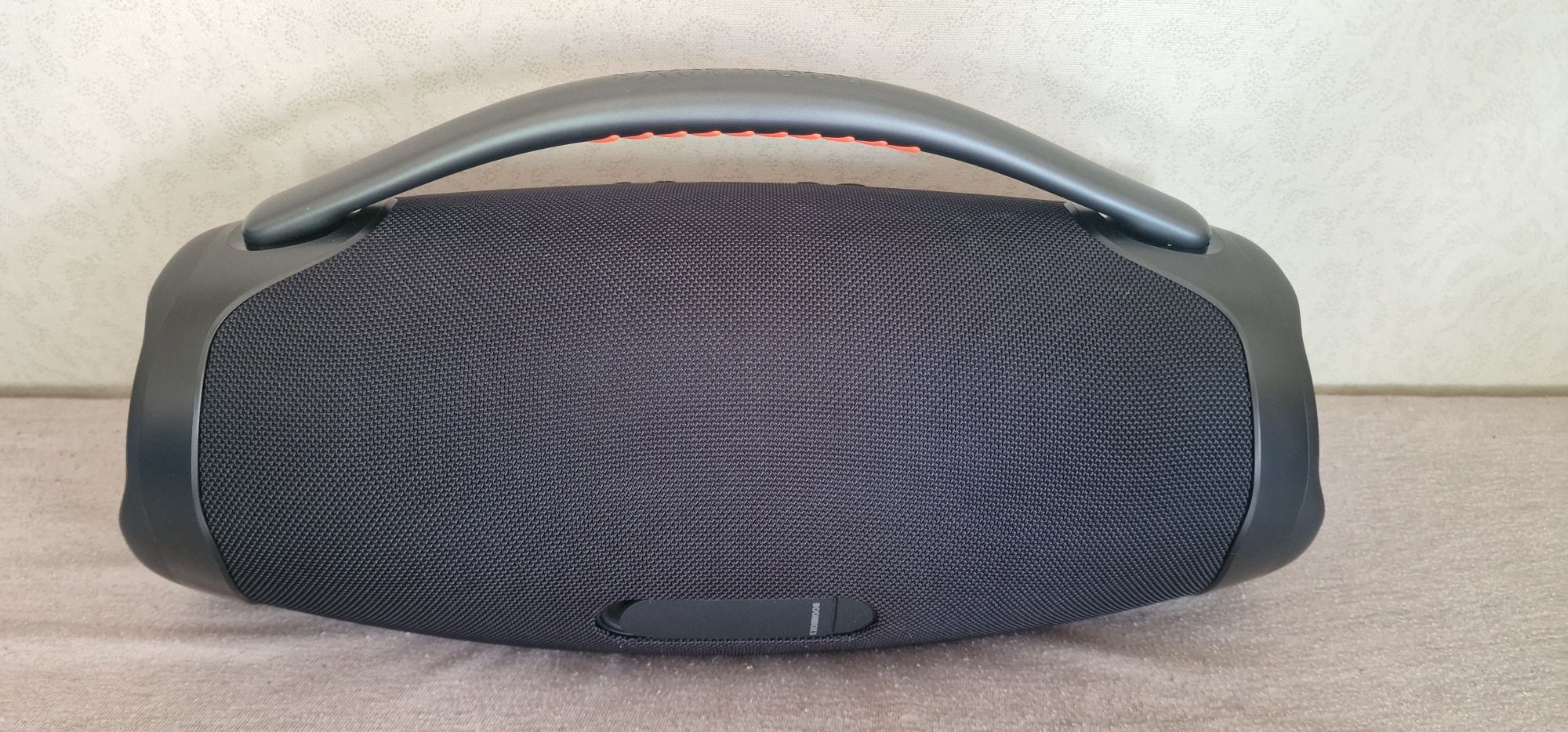 JBL Boombox 3 achiziționată de 2 saptamani