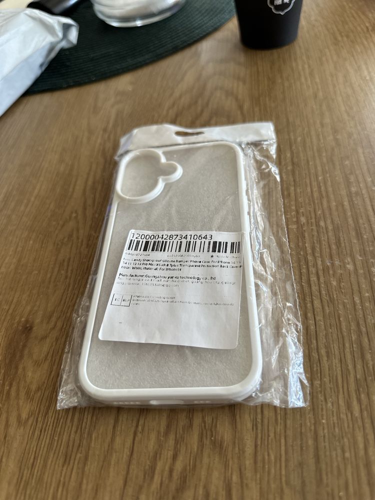 Кейс 2бр. И 3 бр. Стъклен протектор за Iphone 16